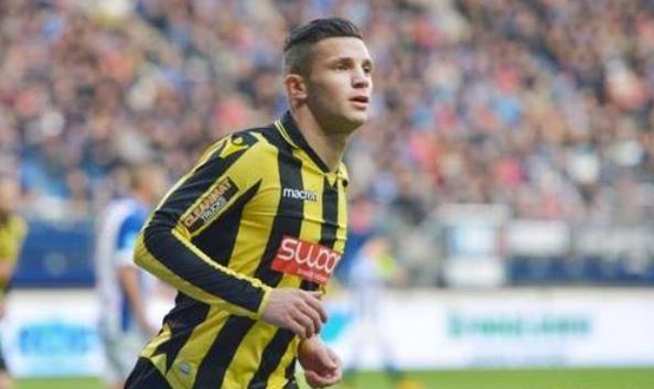 的攻防两端 的攻防两端