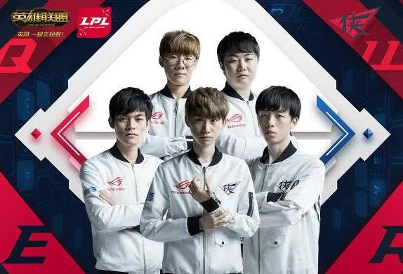 埃泽的加盟 埃泽的加盟